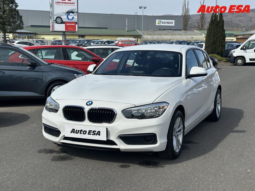 BMW Řada 1, 1.5i 1161,Klima - fotka 3