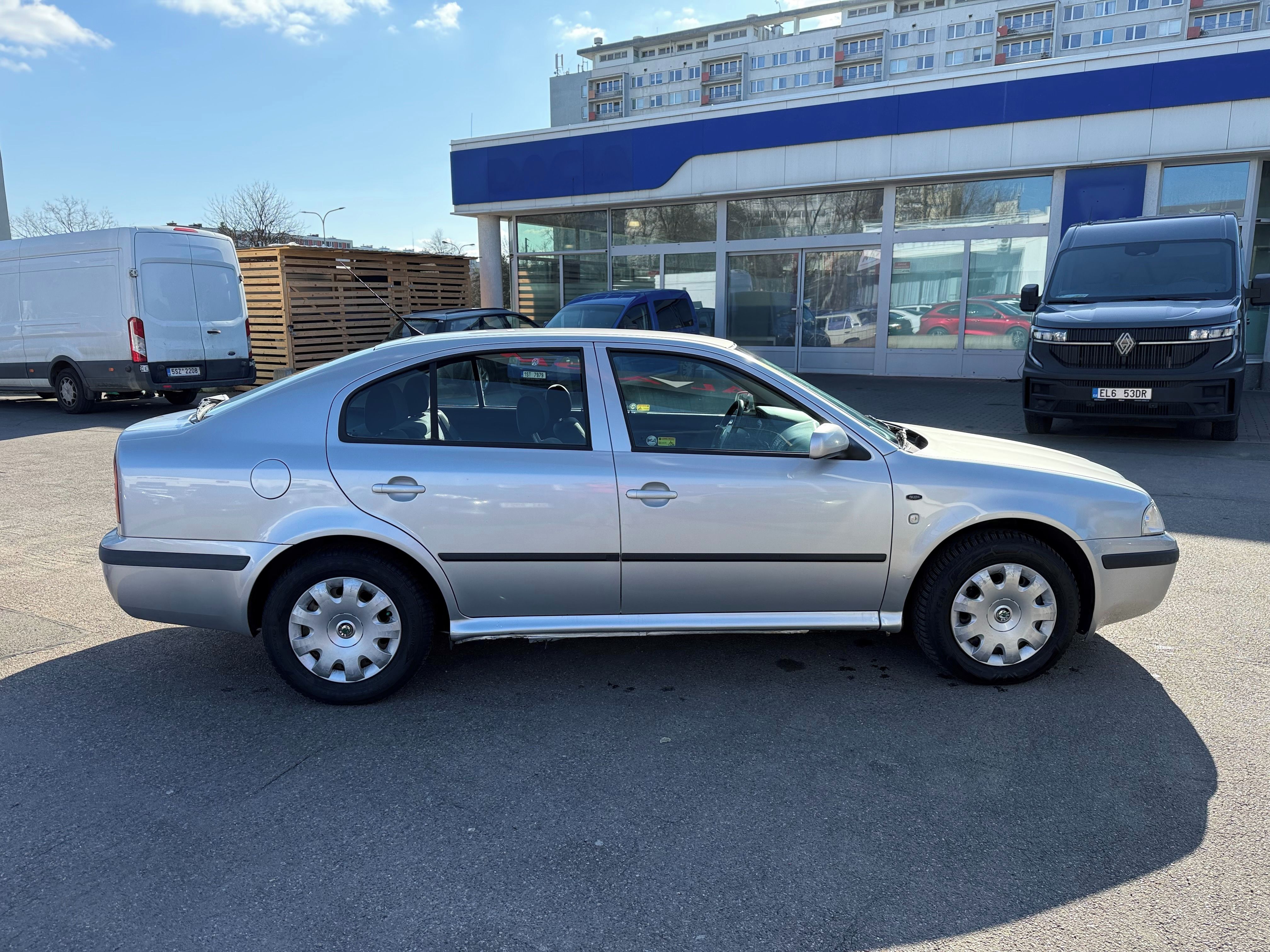 Škoda Octavia, 1.8 T 110kW - fotka 5