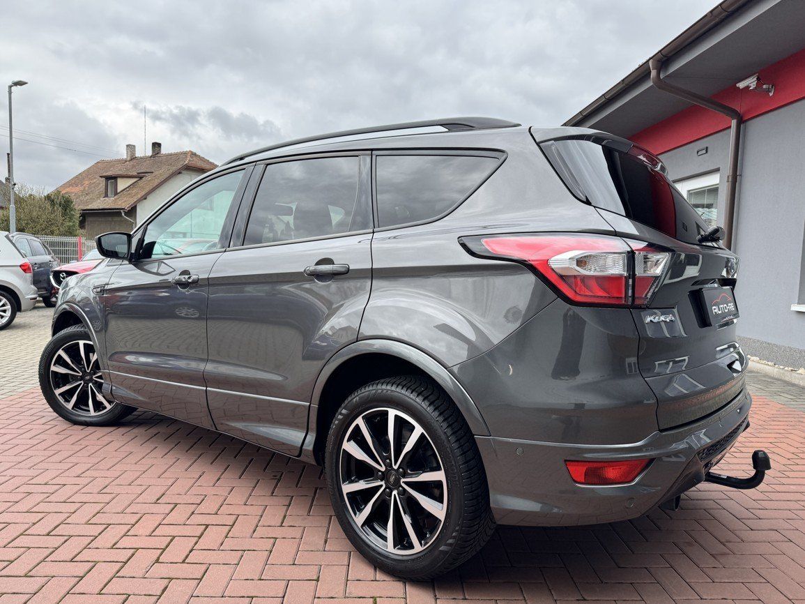 Ford Kuga, 1.5i Ecoboost ST-Line Xenony - fotka 3