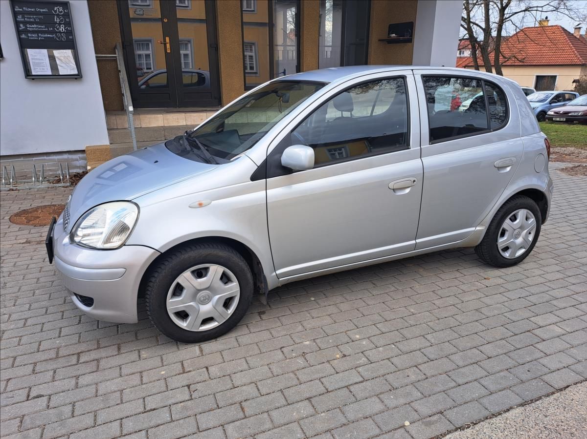 Toyota Yaris, 1,4 D-4D - fotka 5