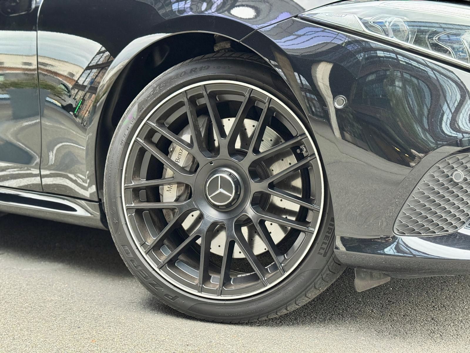 Mercedes-Benz CLS, 350d Burmester 4MATIC - fotka 6