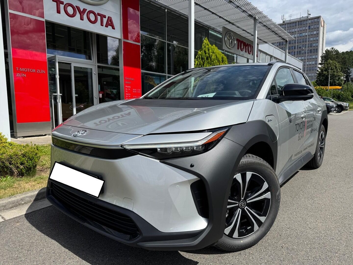 Toyota bZ4X, Prestige - fotka 4