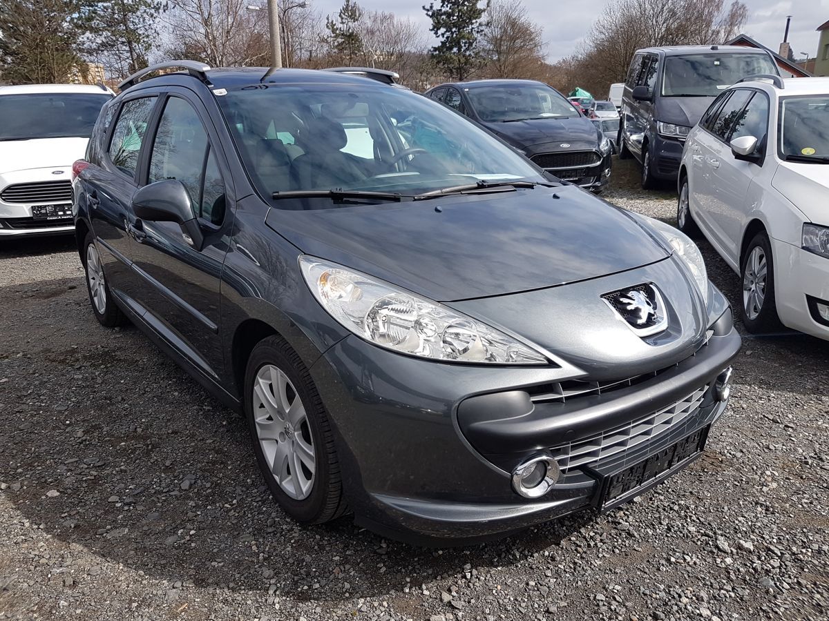 Peugeot 207, SW 1.6HDi 66KW PANORAMA