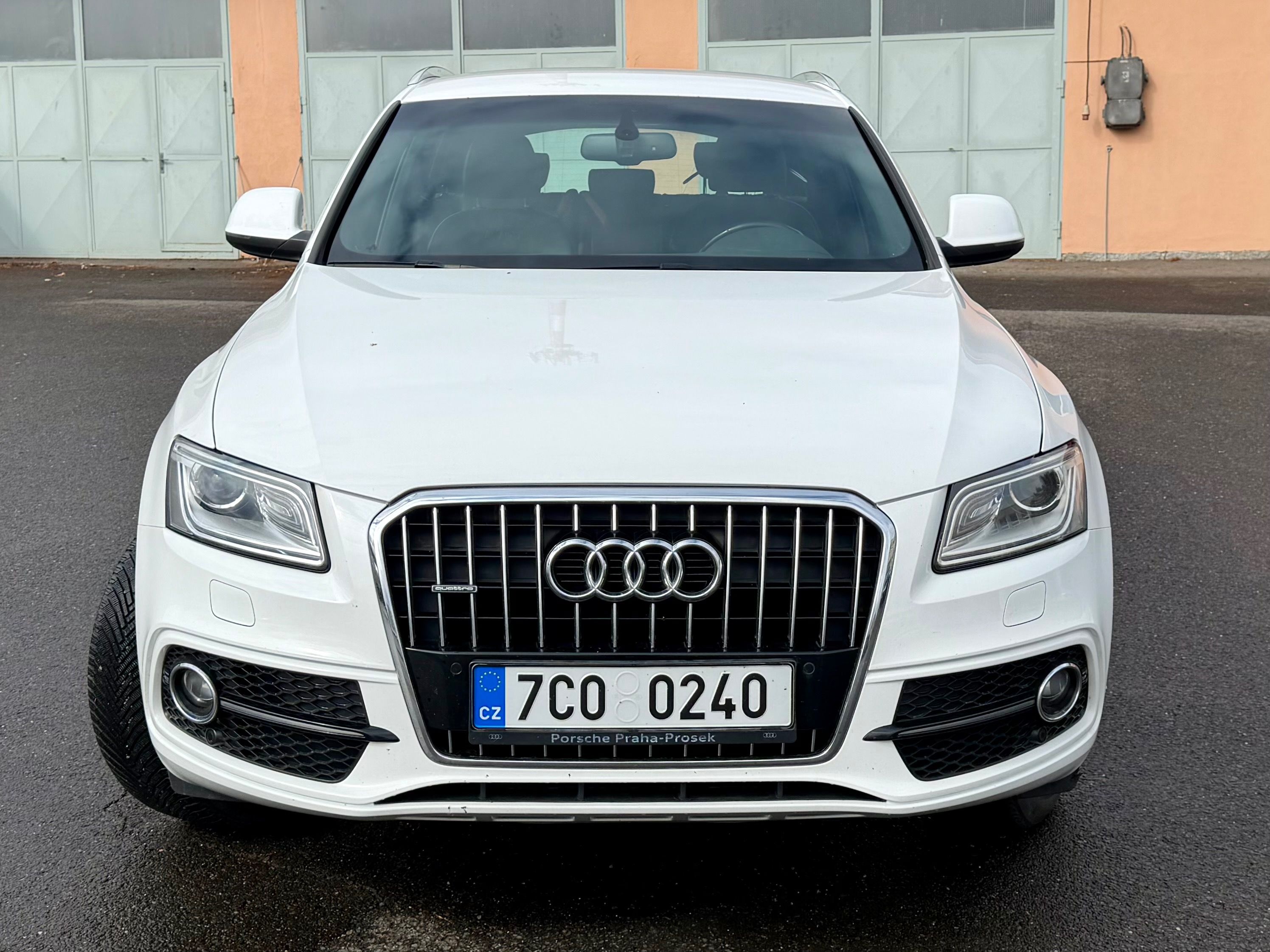 Audi Q5, 2.0 TDI 4x4 140 kW - fotka 4