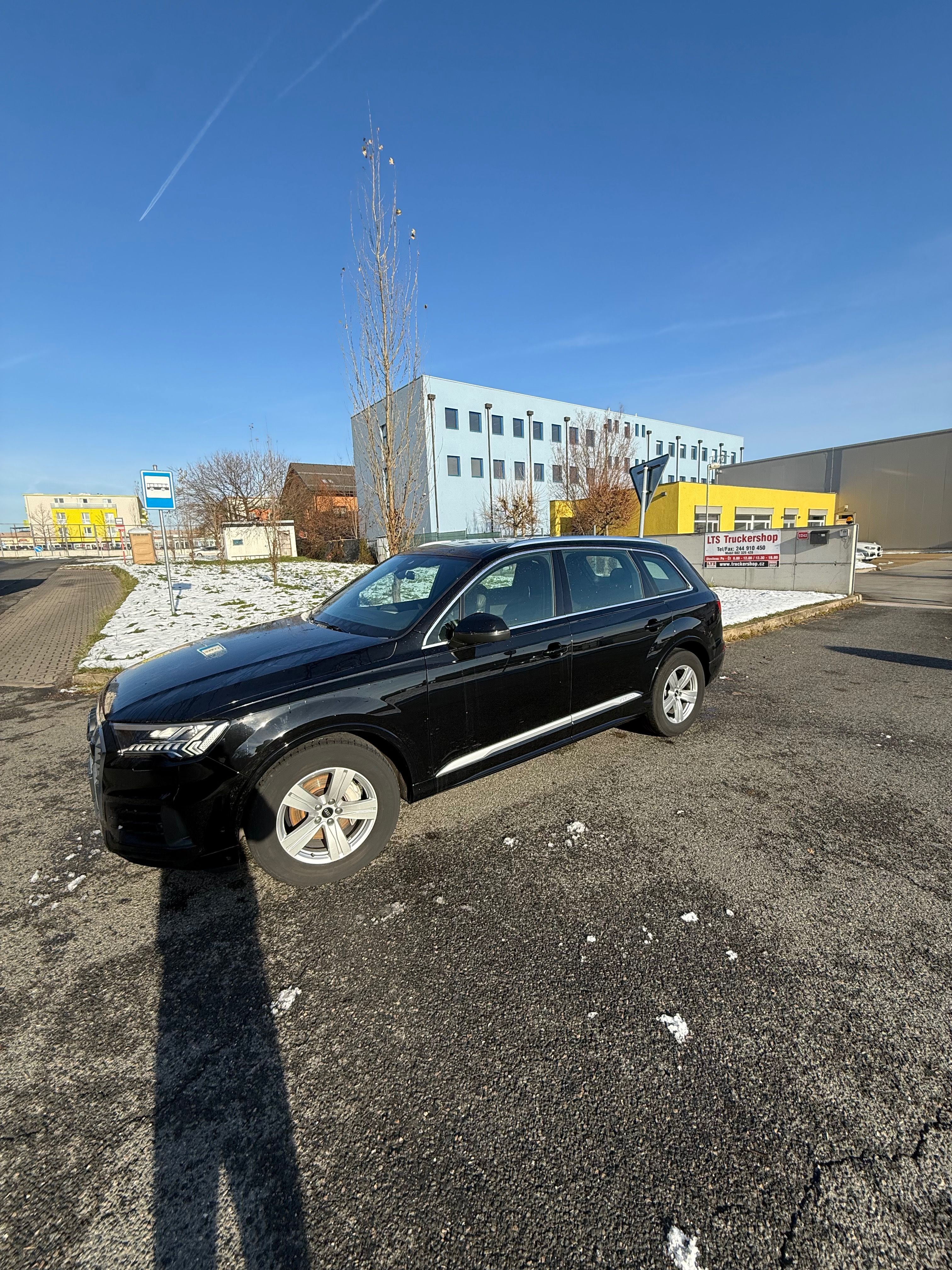 Audi Q7, Audi Q7 45 TDI Quattro S-line - fotka 3