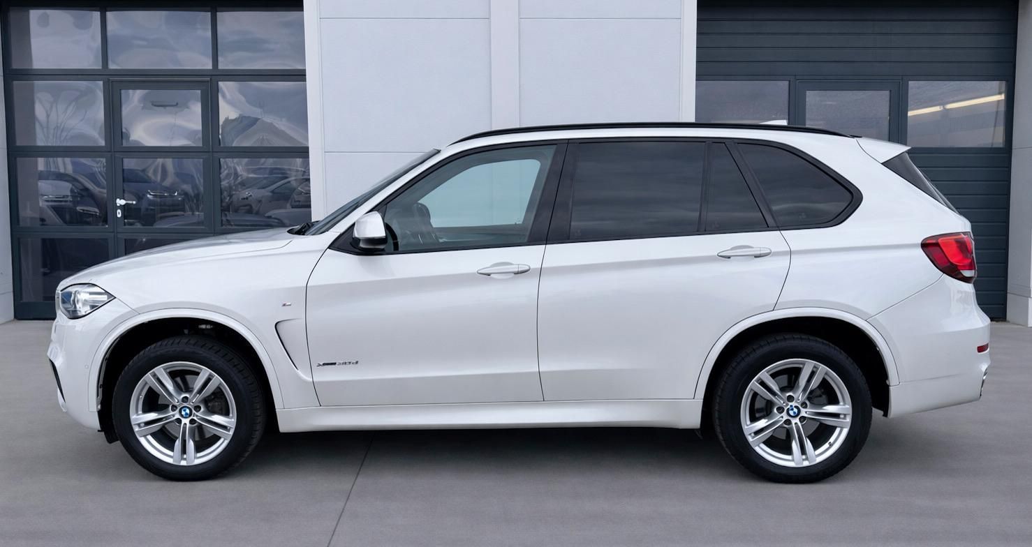 BMW X5, xDrive30d M-Sport - fotka 3