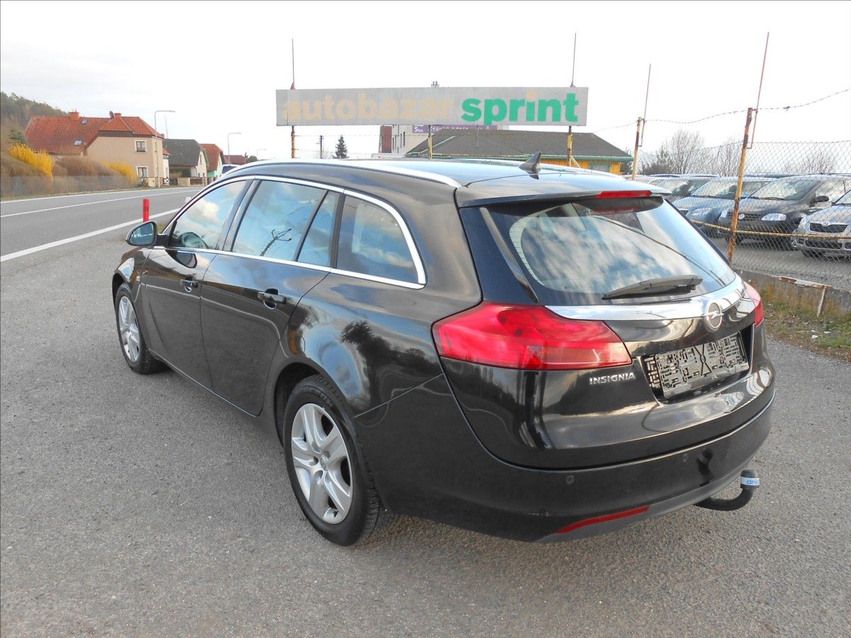 Opel Insignia, 1,6 85 kW KLIMA Serviska - fotka 5