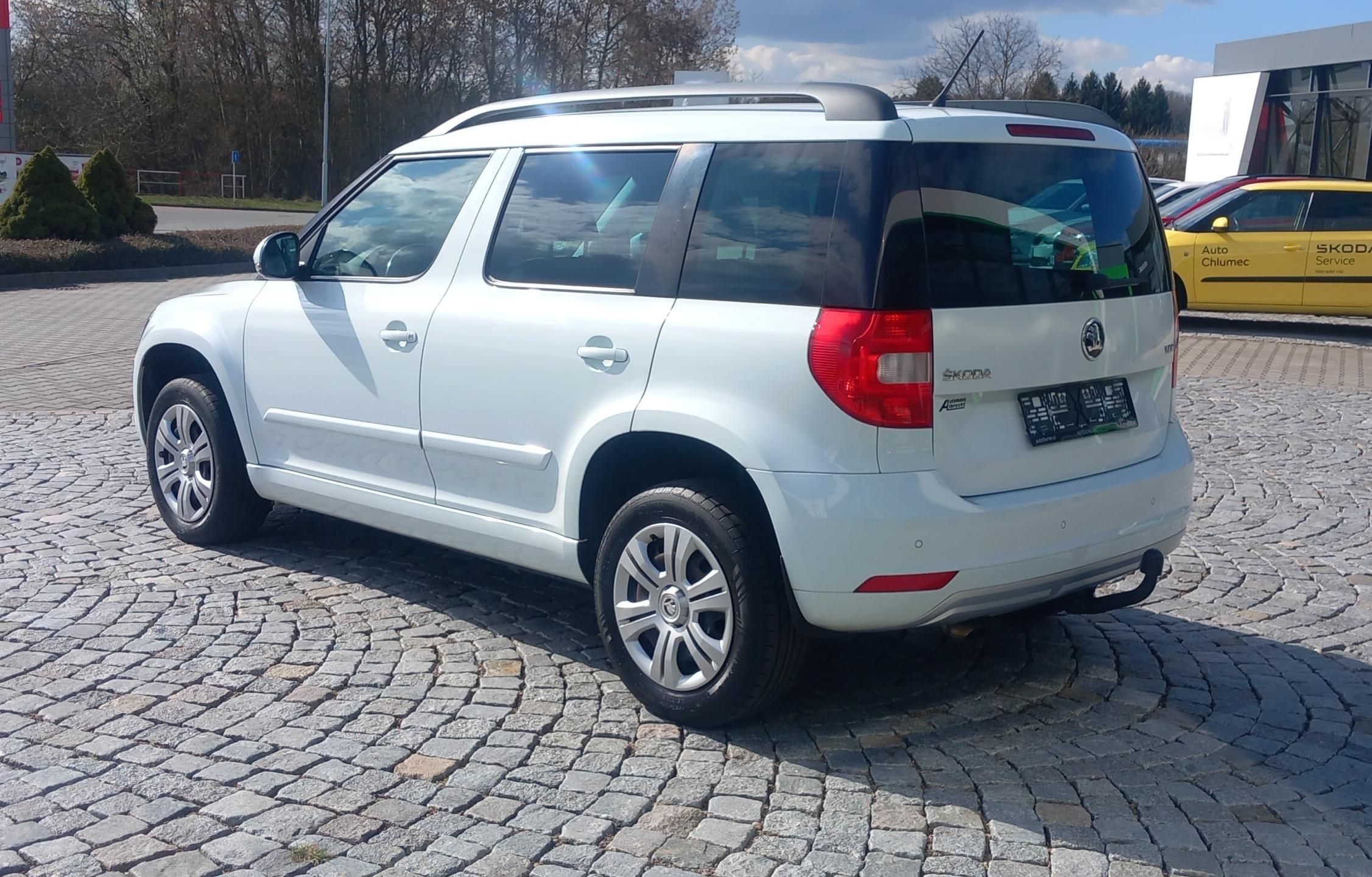 Škoda Yeti, 1.2 TSI  Active - fotka 6