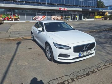 Volvo S90 D4 Momentum+ | DPH