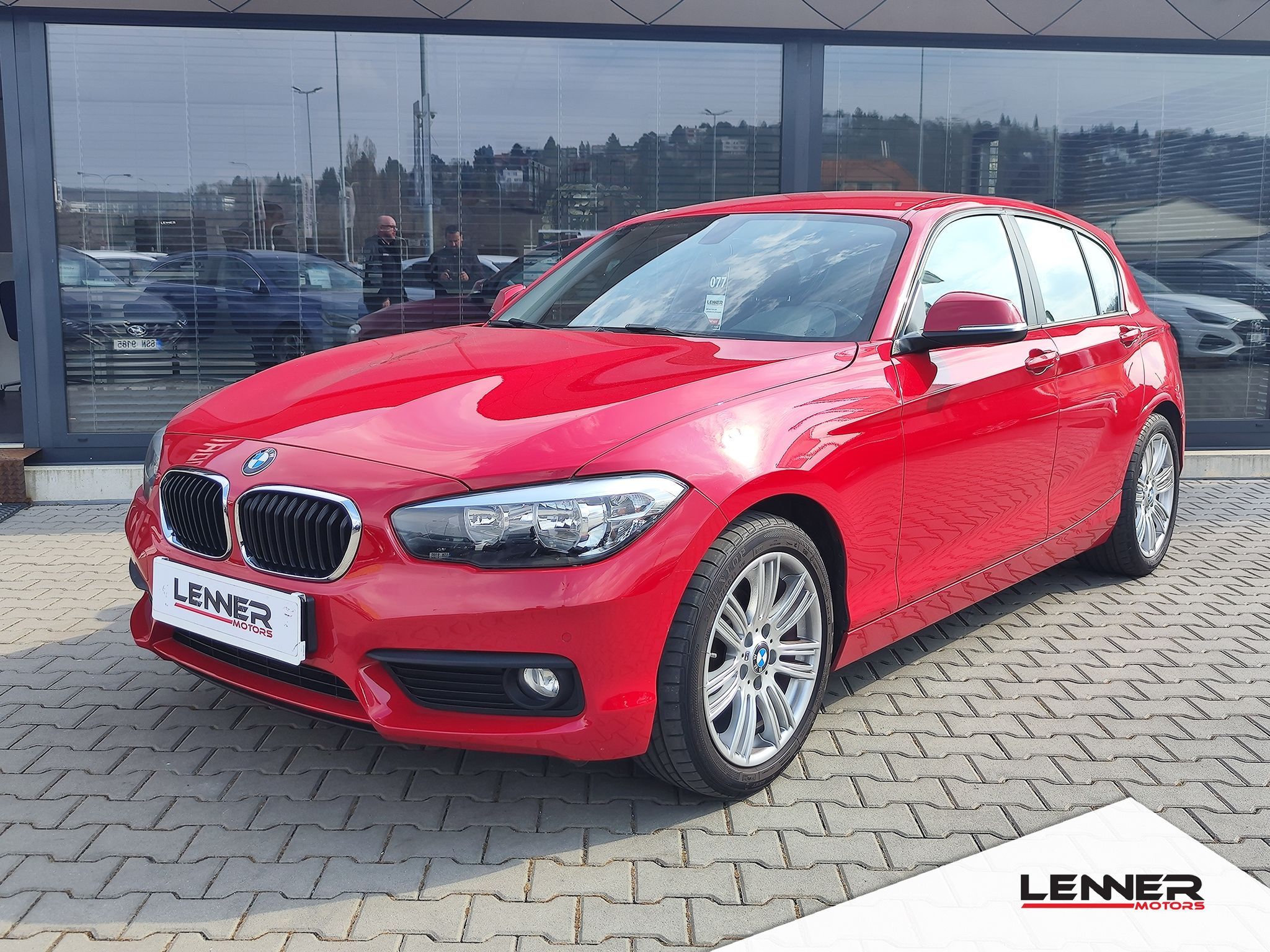 BMW Řada 1, 118i Advantage ČR