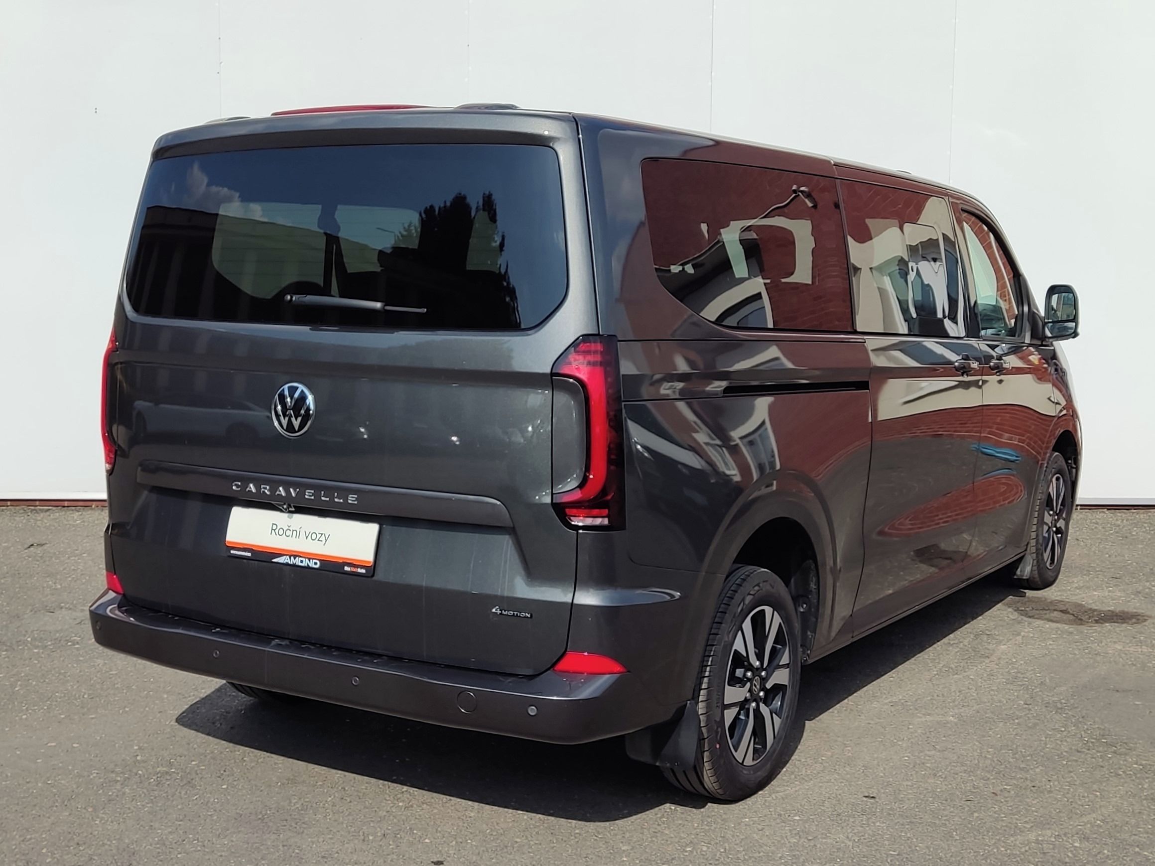 Volkswagen Caravelle, 2.0 TDI 125 kW 4Motion Style - fotka 2