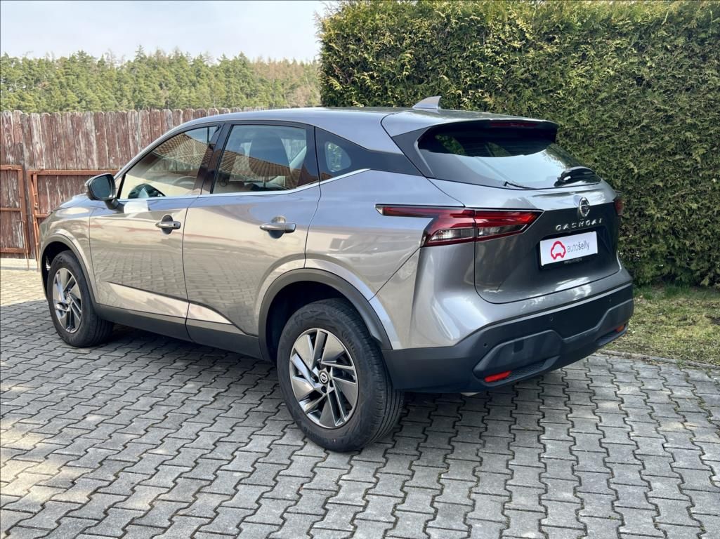 Nissan Qashqai, 1,3 mHEV / Business / Xtronic - fotka 3