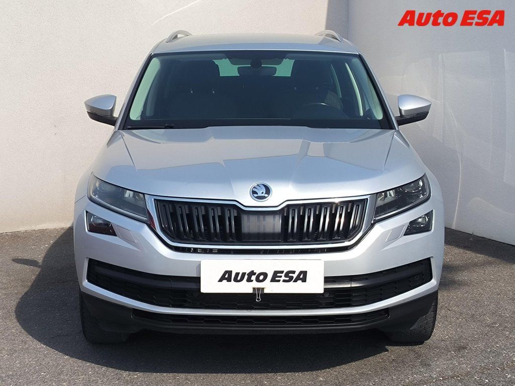 Škoda Kodiaq, 2.0 TDi 4x4,ČR,Style,DSG - fotka 2