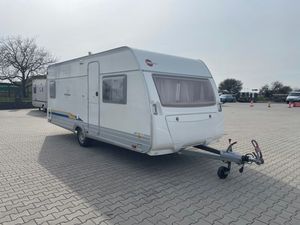 Bürstner, 500,velká kuchyň,sprcha,bojler