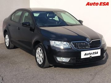 1.2 TSI,AC,výhřev sed