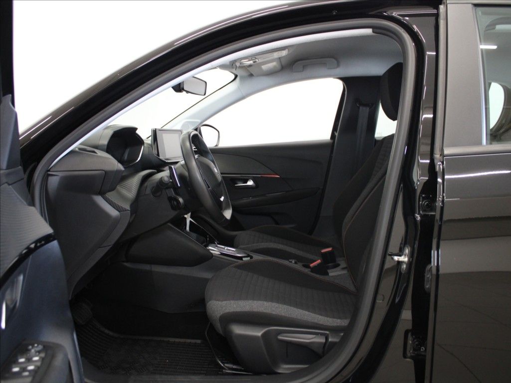 Peugeot 208, 1,2 PTech 74kW AT 37tkm. - fotka 6