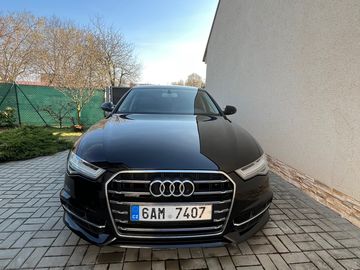 Audi A6 4x4, 270 koní, kombi.