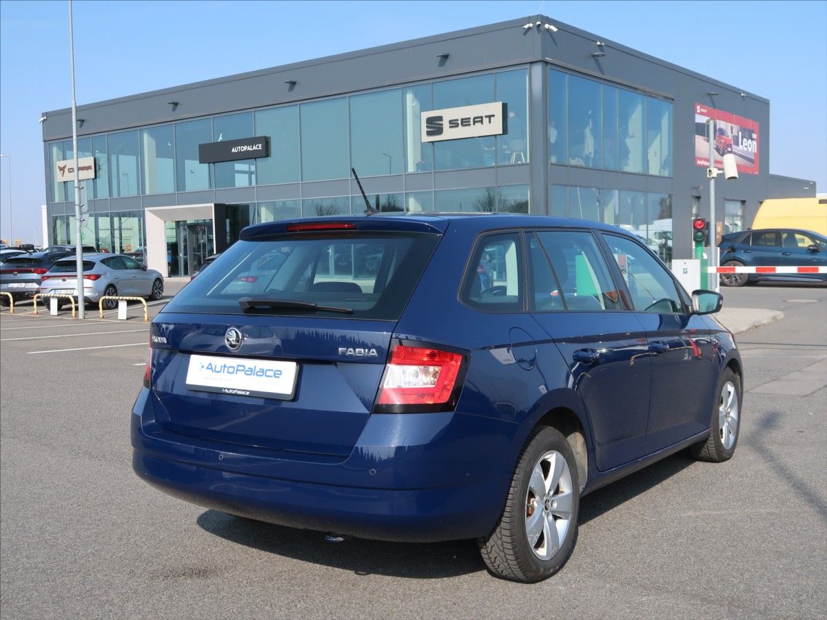 Škoda Fabia, 1,4 TDi Style - fotka 2