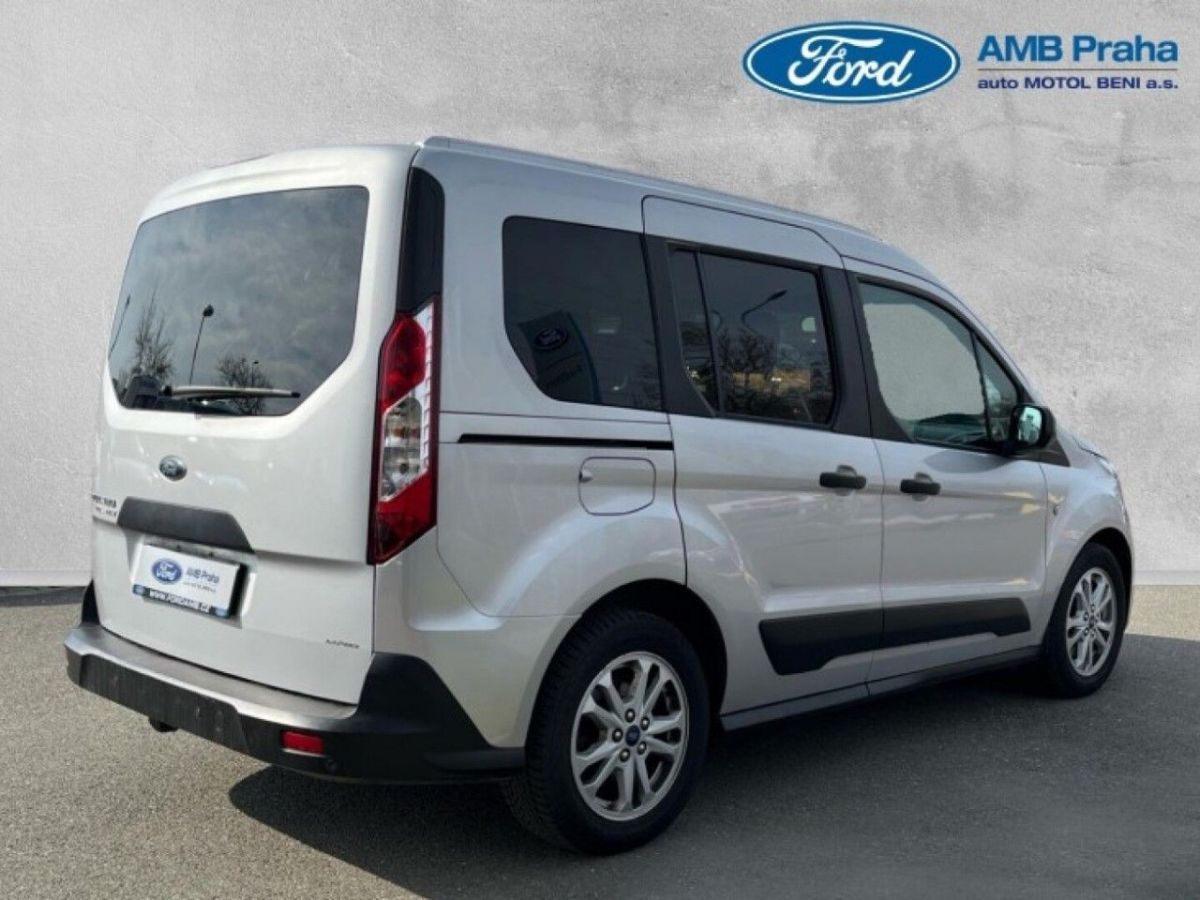 Ford Tourneo Connect, 1.5D,74KW,1.MAJ.,CZ,SERVIS,DP - fotka 4