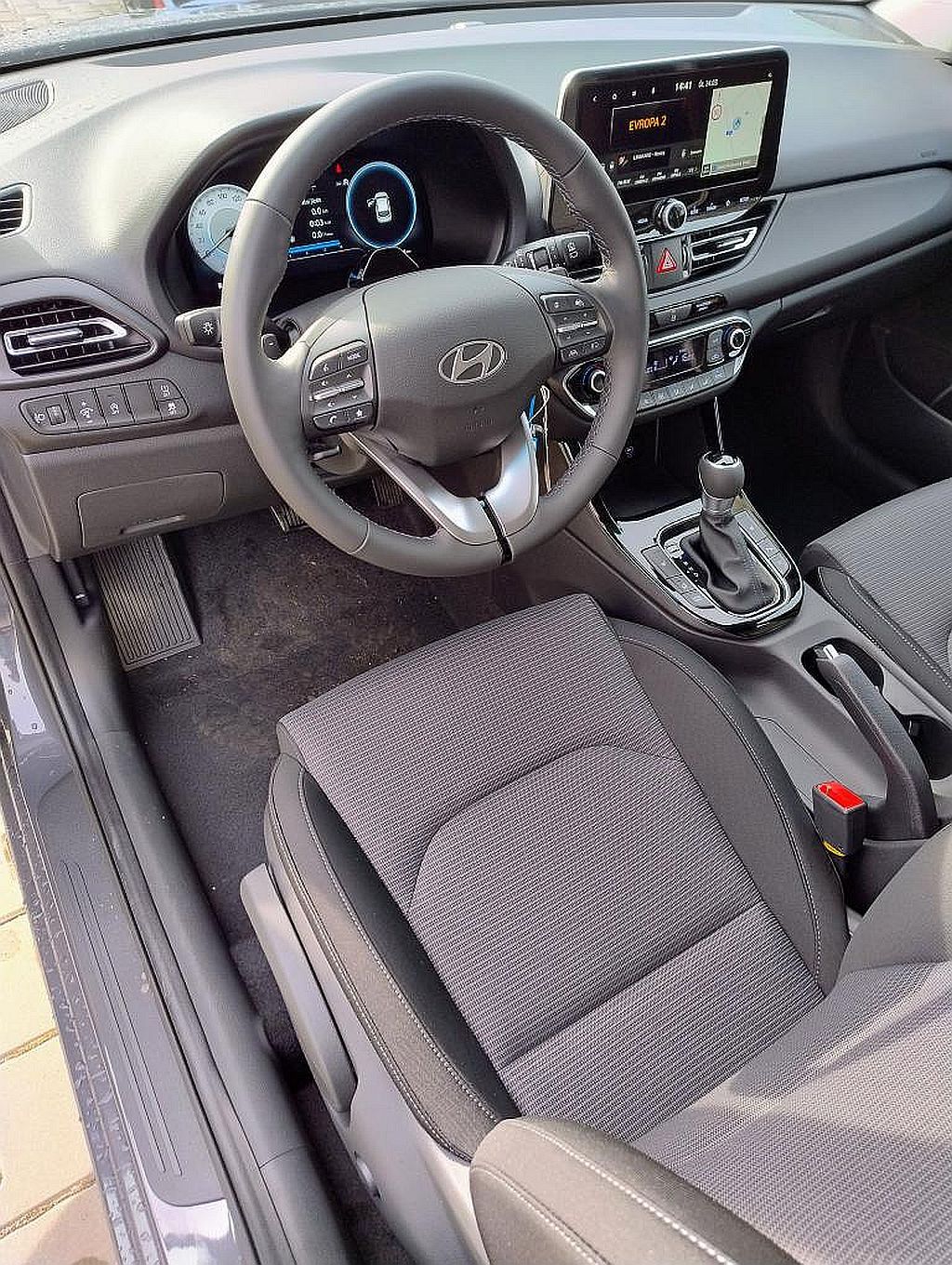 Hyundai i30, I30 26 HB 1,6 T-GDI DCT GO - fotka 5