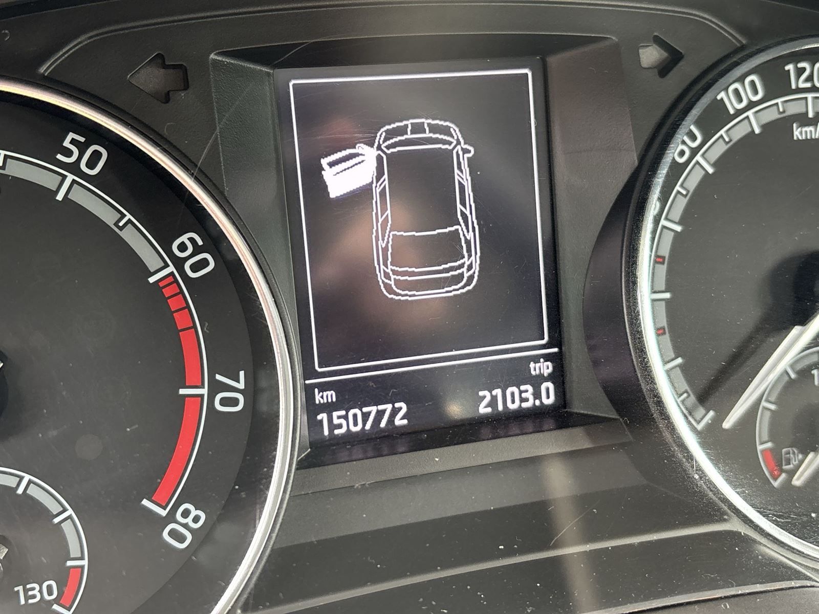 Škoda Fabia, Combi Tour 1.0 TSI Active - fotka 6