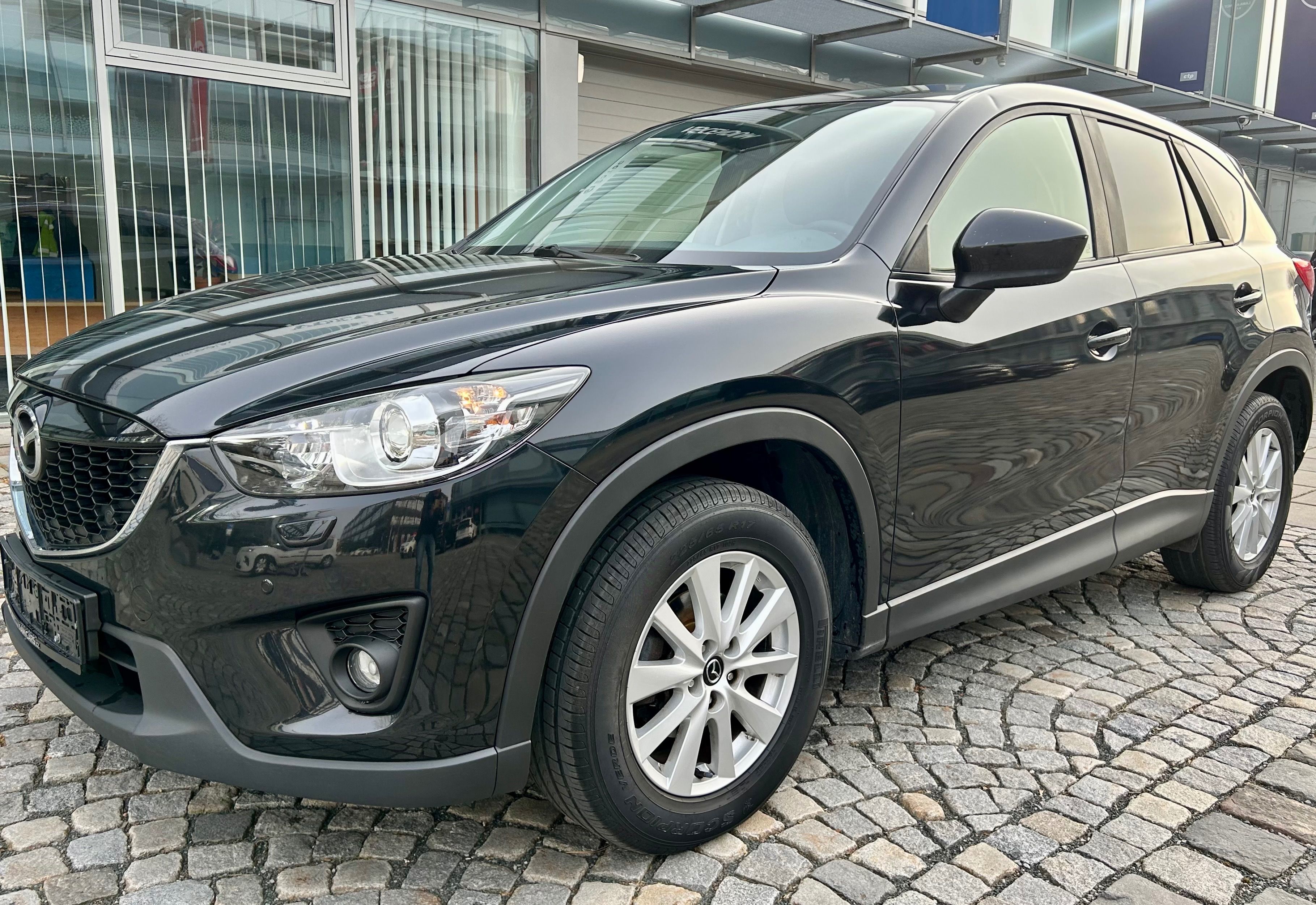 Mazda CX-5, 2.0i 121KW MANUÁL-XENON-VYHŘEV - fotka 2