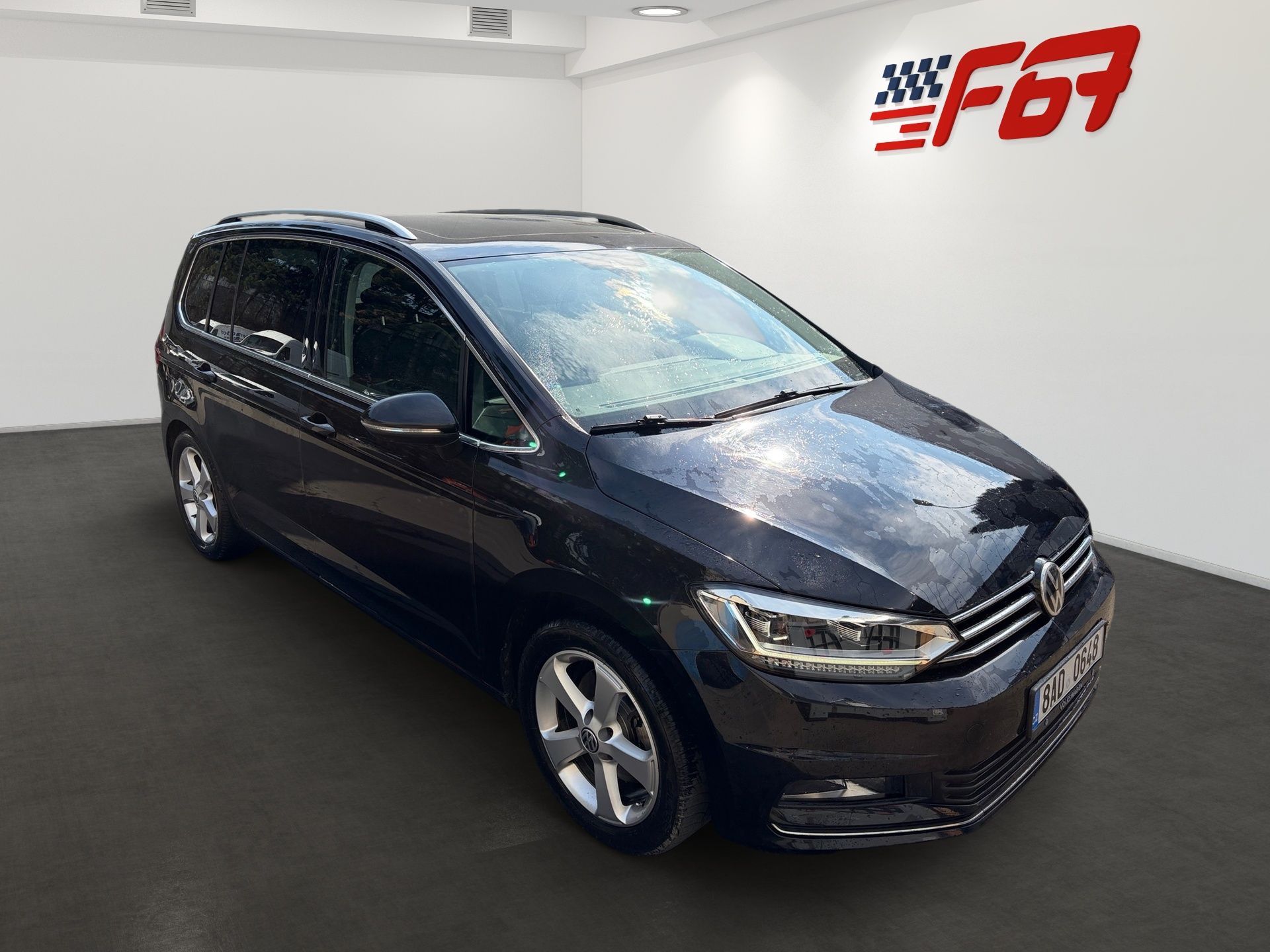 Volkswagen Touran - fotka 2