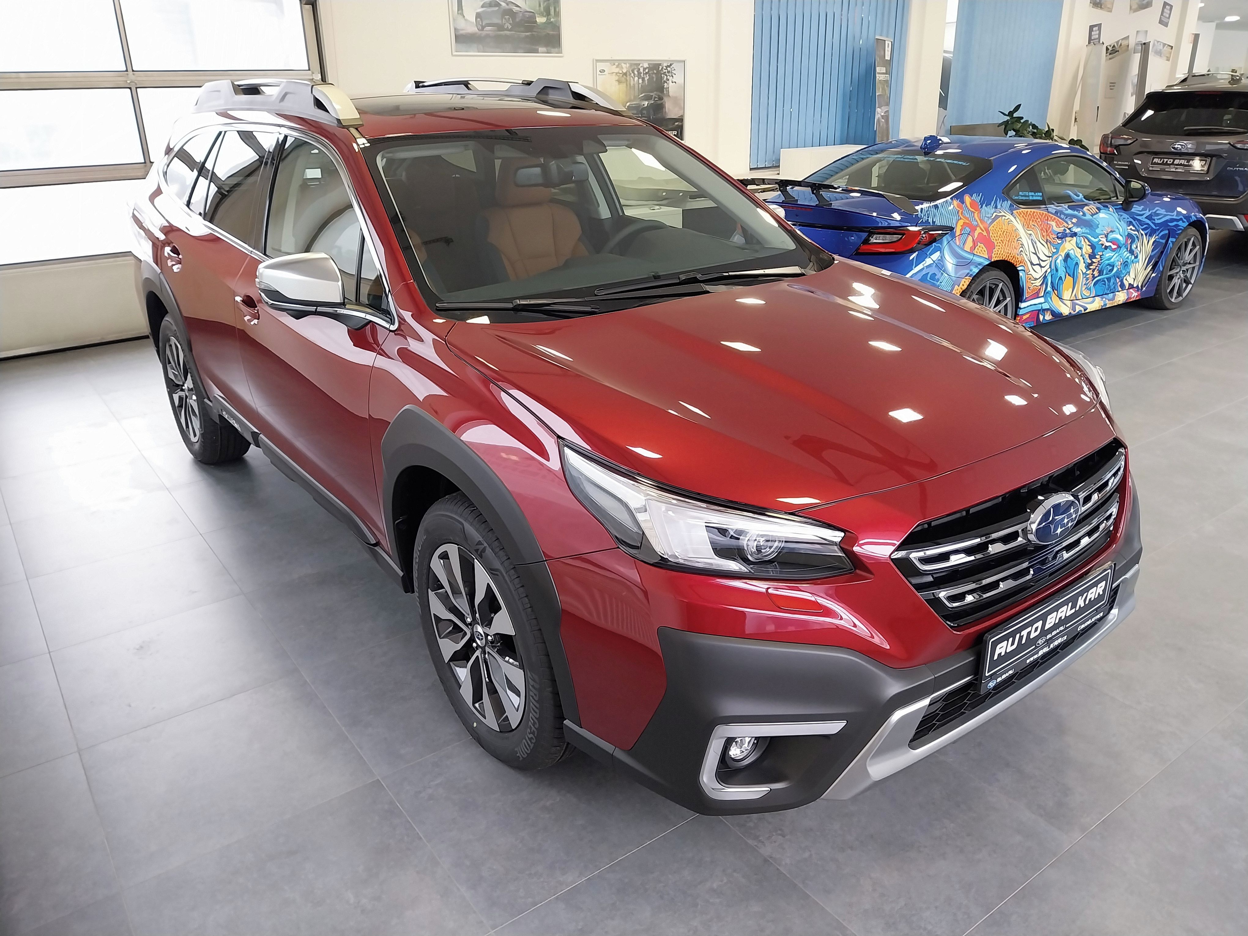 Subaru Outback, 2.5i Touring + Hnědá kůže - fotka 3