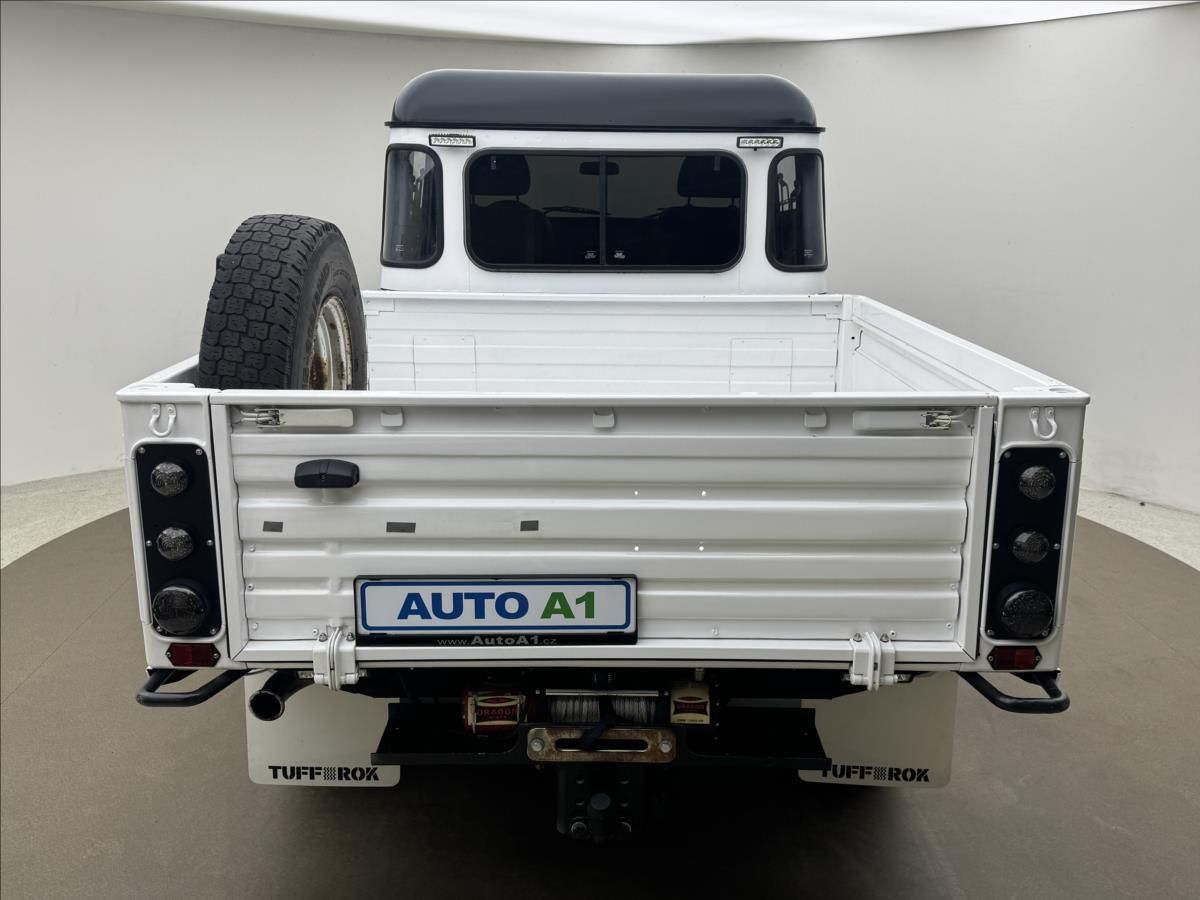 Land Rover Defender, 2,5 130 Td5 90kW PO RENOVACI - fotka 5