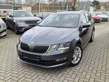 2,0 TDi DSG STYLE *Full LED*KA