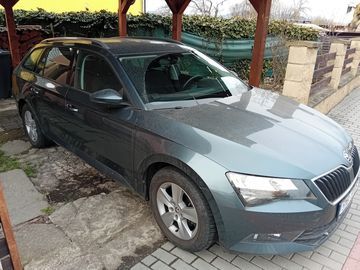 Původ ČR, garáž, 56000km combi