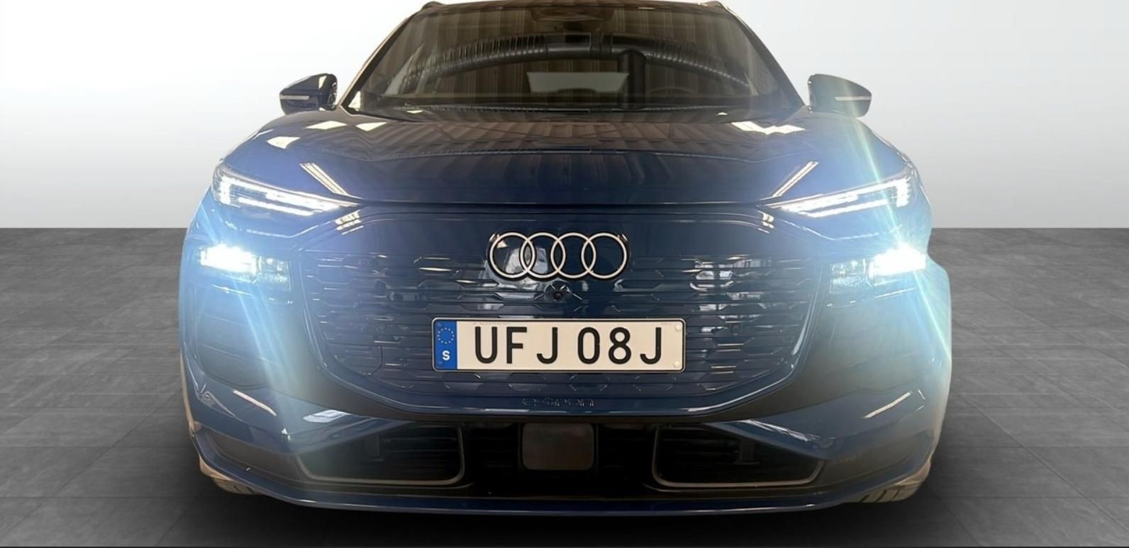 Audi Q6 e-tron, Performance 100kWh Tažné - fotka 4