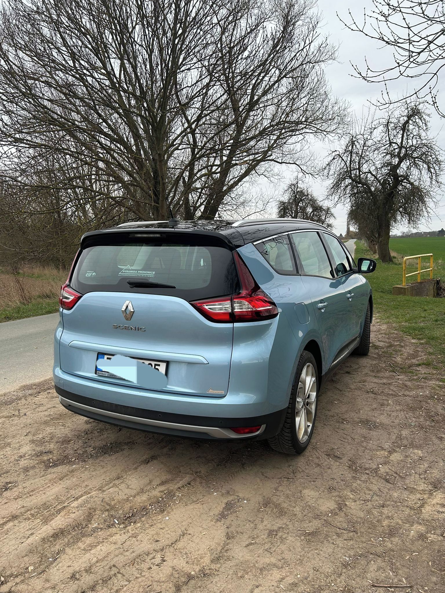Renault Grand Scénic - fotka 2
