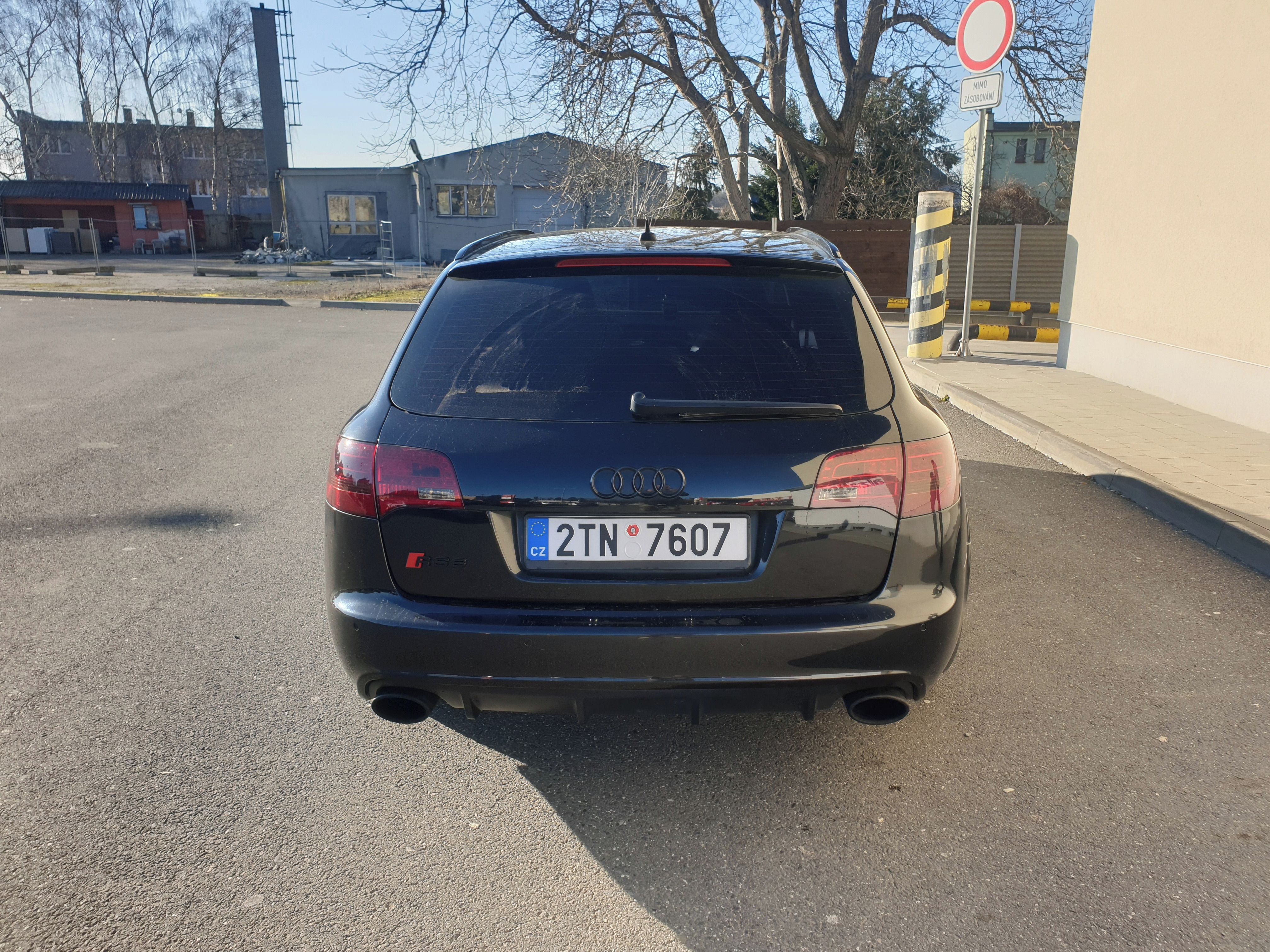 Audi RS6 - fotka 2