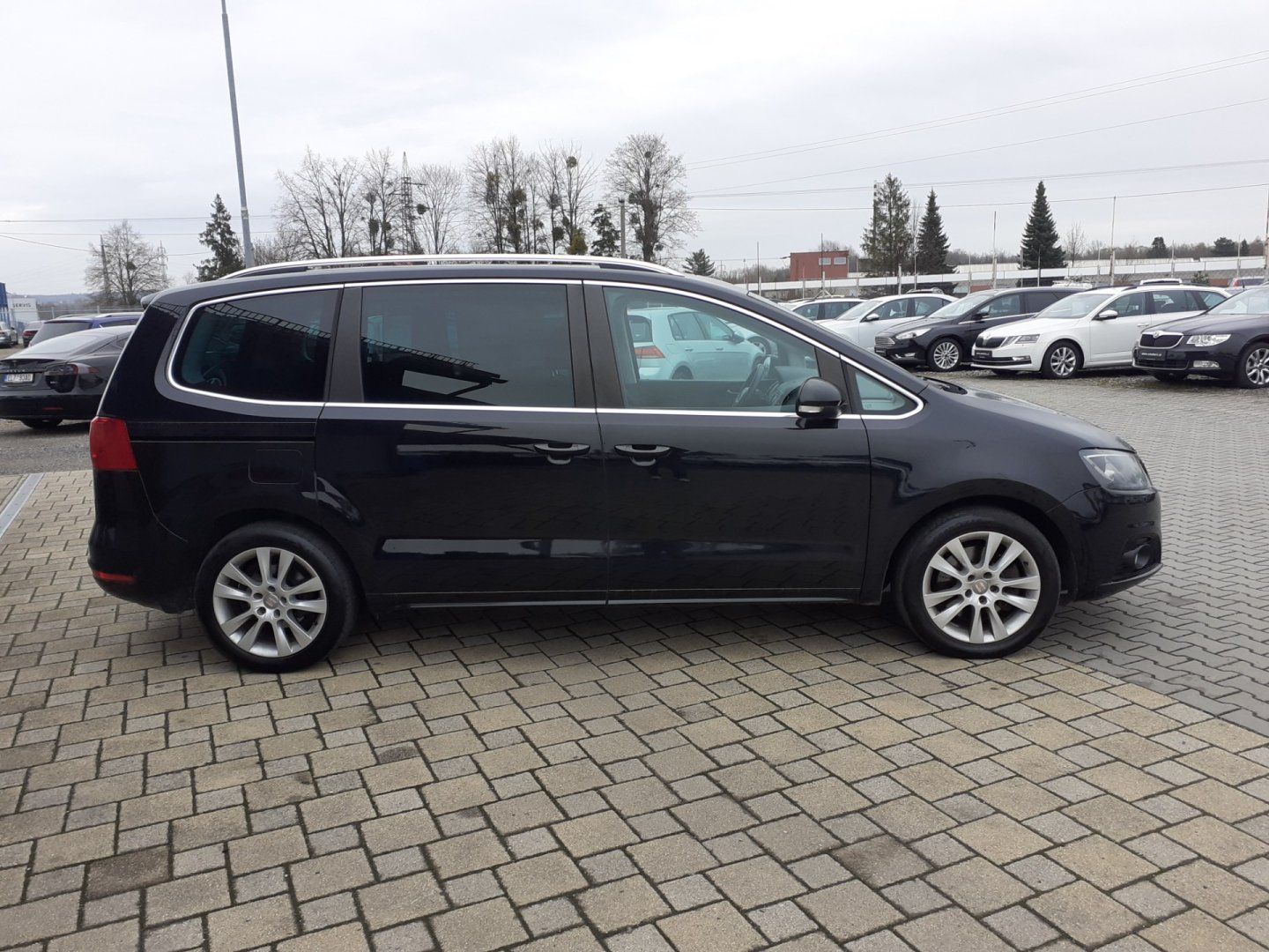 Seat Alhambra, 2.0 TDi 4x4 7.MÍST - fotka 3