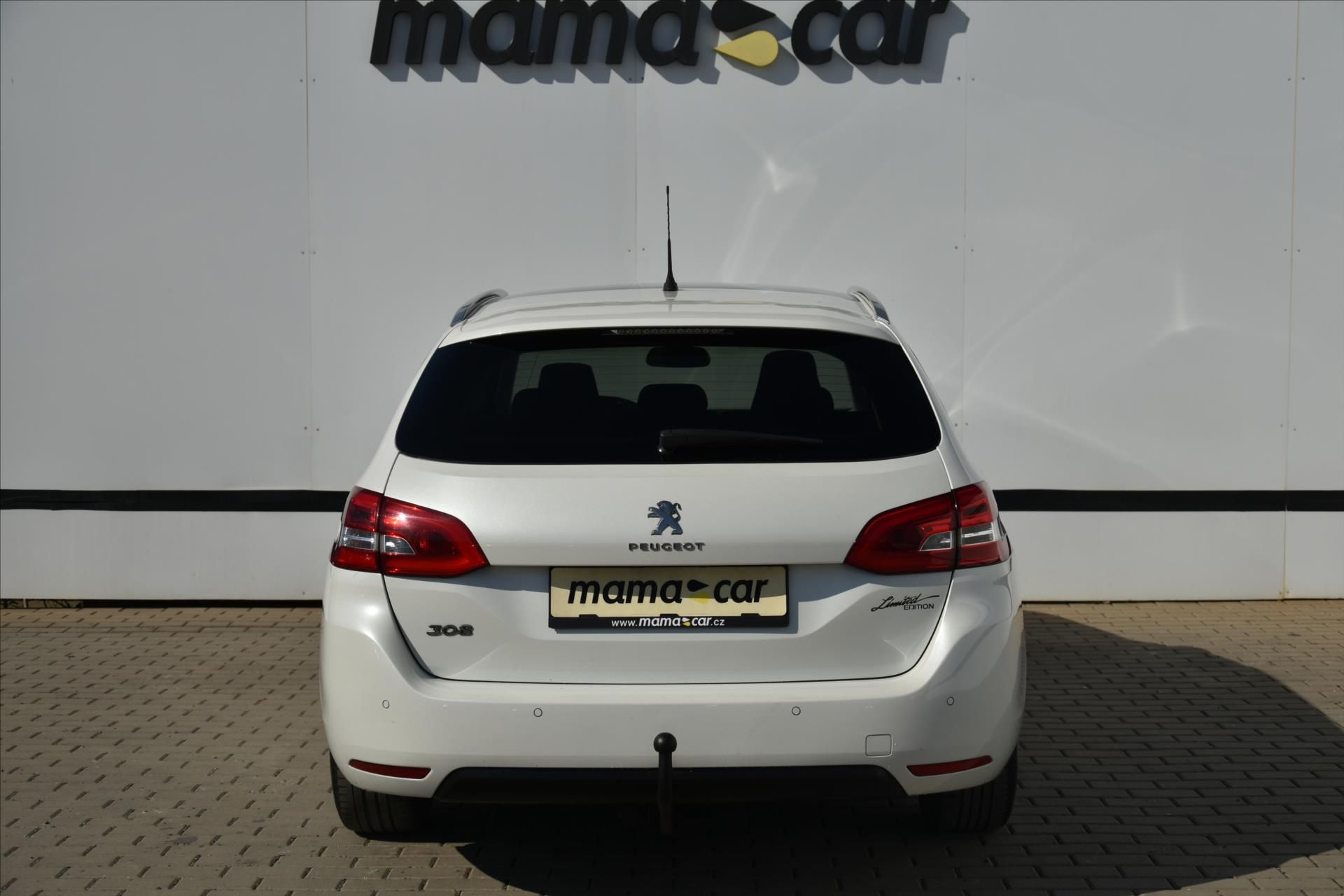Peugeot 308, SW 1.5HDI 96kW LED PANORAMA ČR - fotka 6