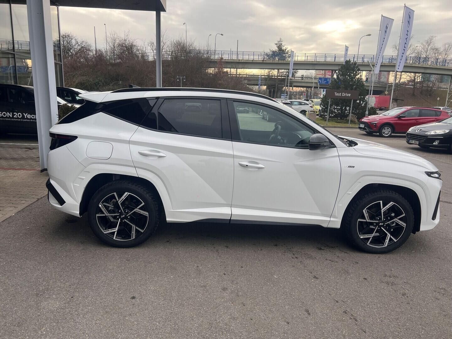 Hyundai Tucson, PHEV NX4 N Line 1,6 T-GDI PHEV - fotka 6