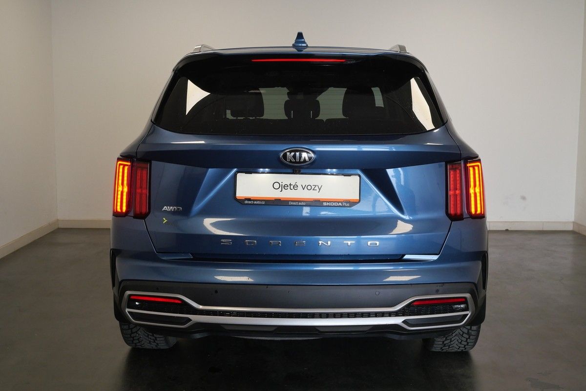 Kia Sorento, 2.2 CRDI 148 kW DCT AWD - fotka 6