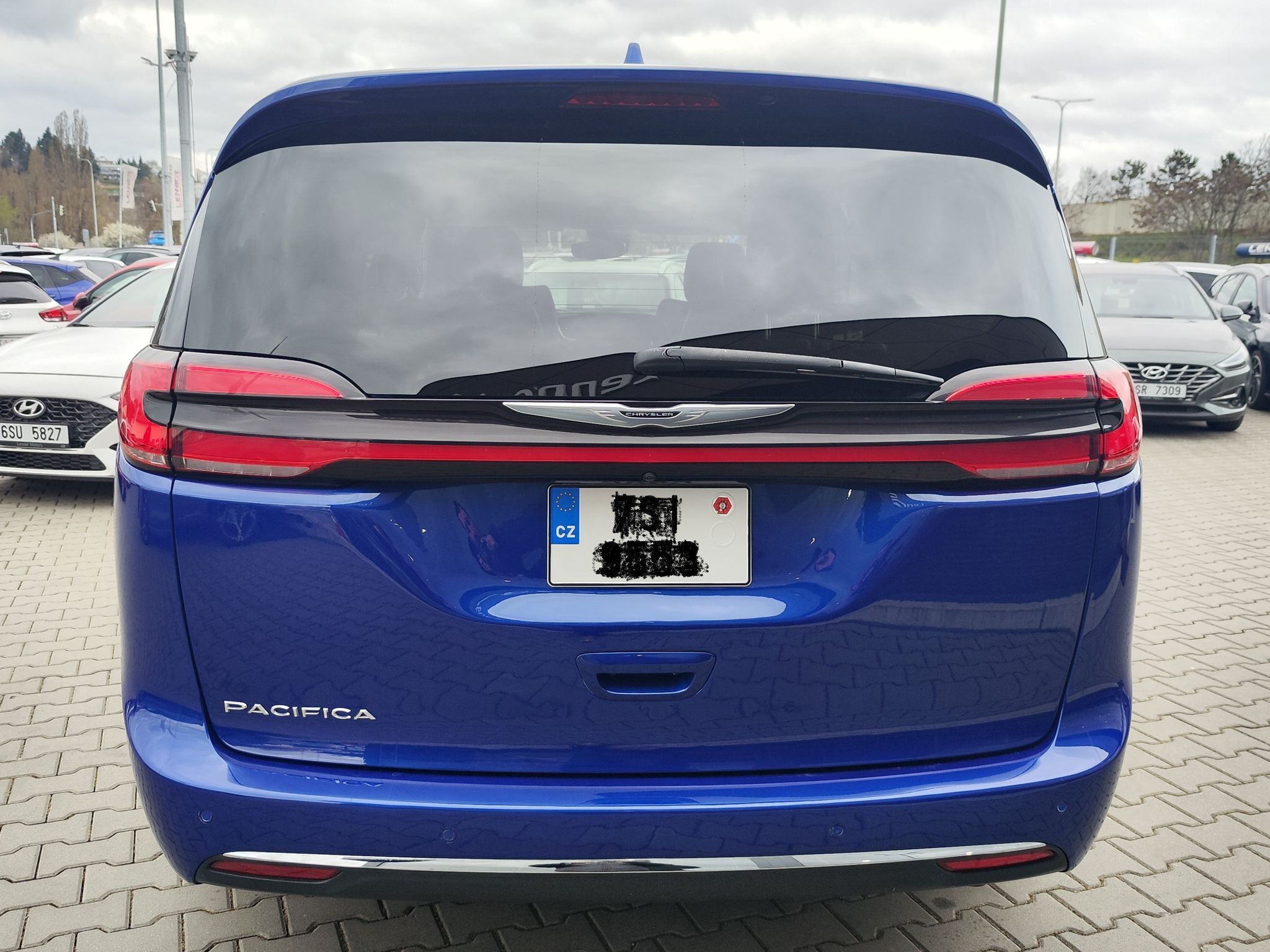 Chrysler Pacifica, 3.6 VVT/214kW V6 Touring L - fotka 6