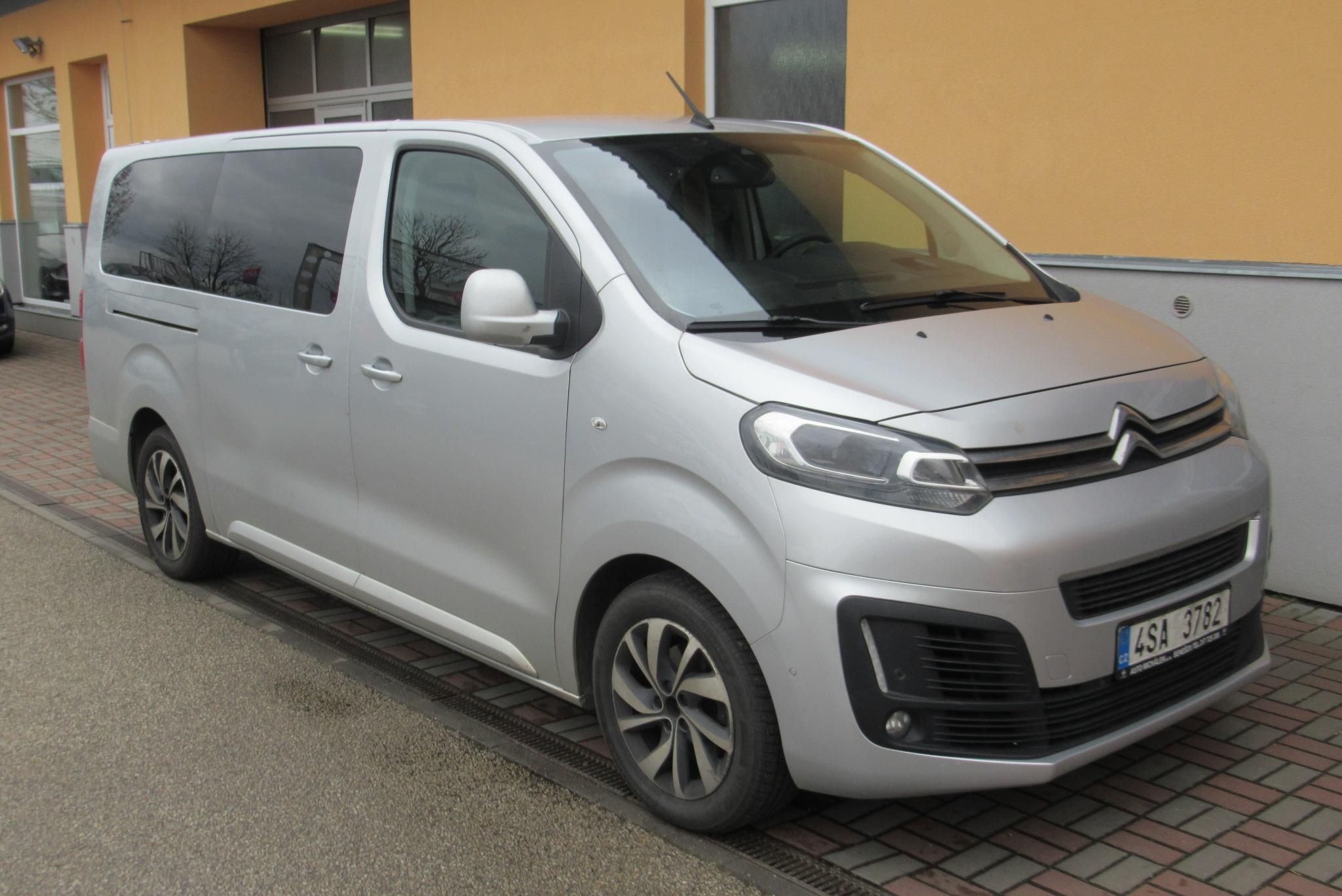 Citroën Jumpy, SpaceTourer 8MÍST 1.MAJITEL