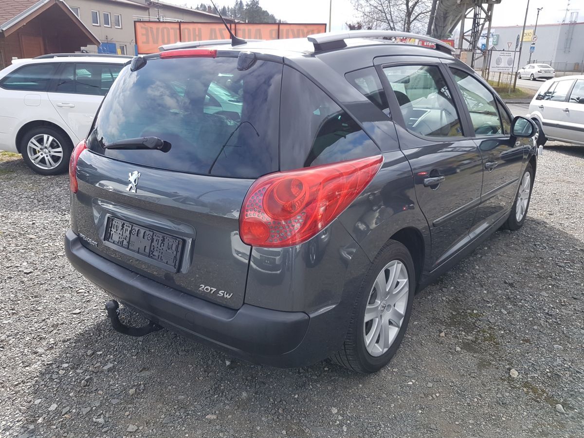 Peugeot 207, SW 1.6HDi 66KW PANORAMA - fotka 6