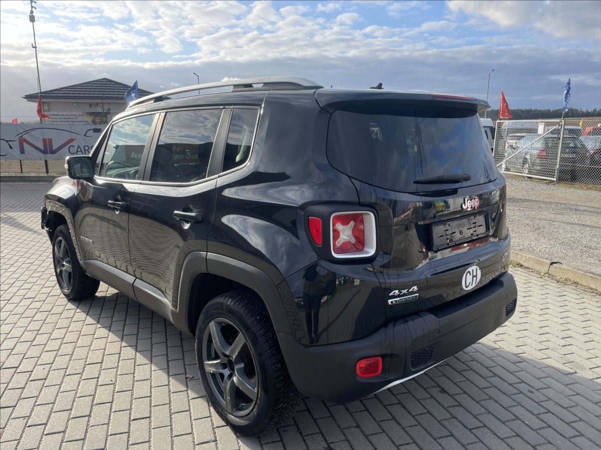 Jeep Renegade, 2,0 CRD 103kw 4x4 LIMITED odp. - fotka 3