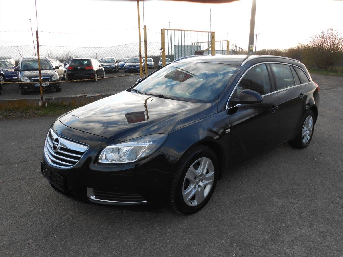 Opel Insignia, 1,6 85 kW KLIMA Serviska - fotka 2