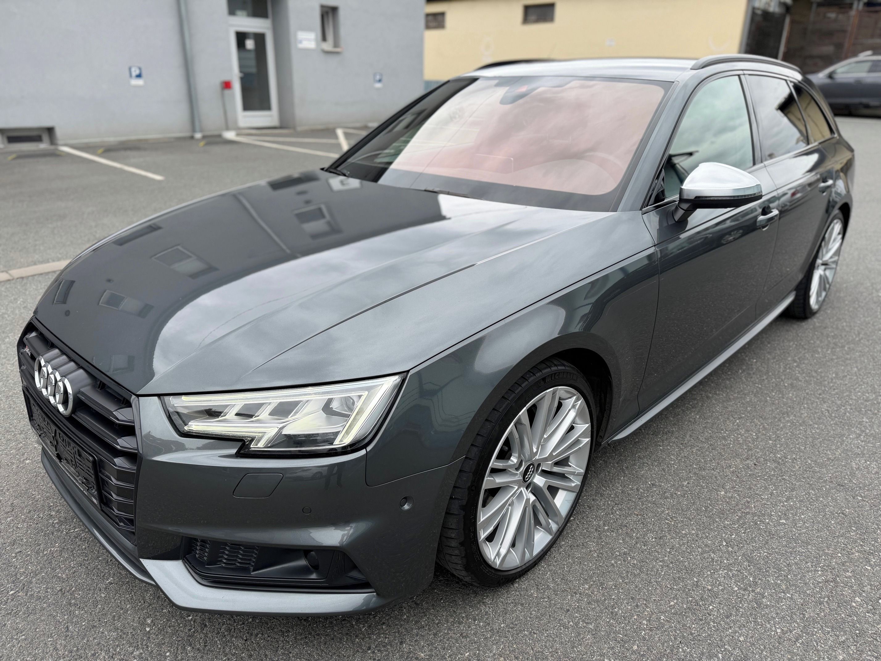 Audi S4, koup.CZ 1.maj. BSR 402PS - DPH - fotka 4