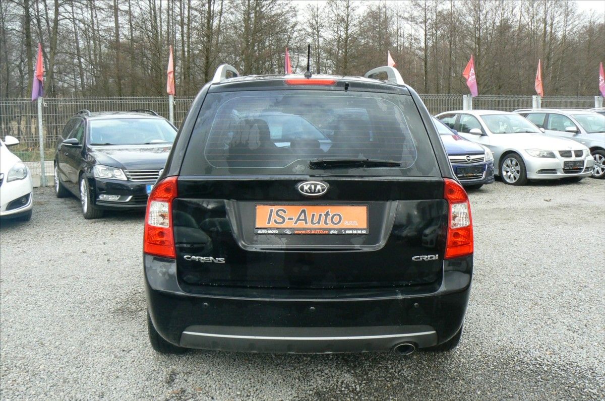 Kia Carens, 1,6 CRDi 16V  4x2 - fotka 6