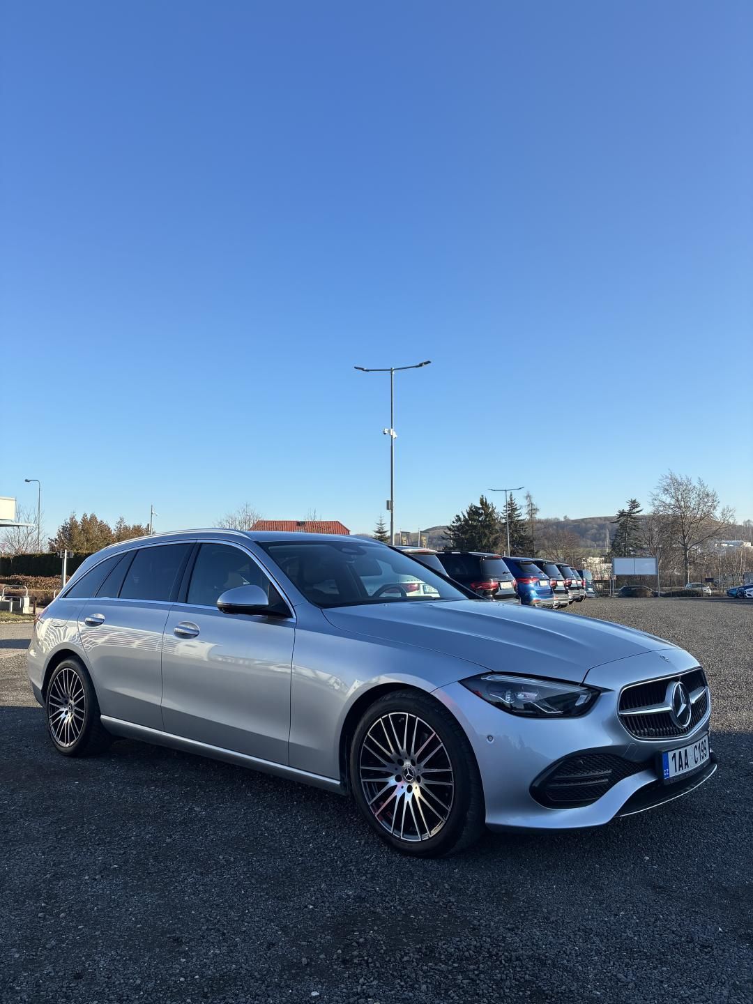 Mercedes-Benz Třídy C, C 220d 4MATIC - fotka 2