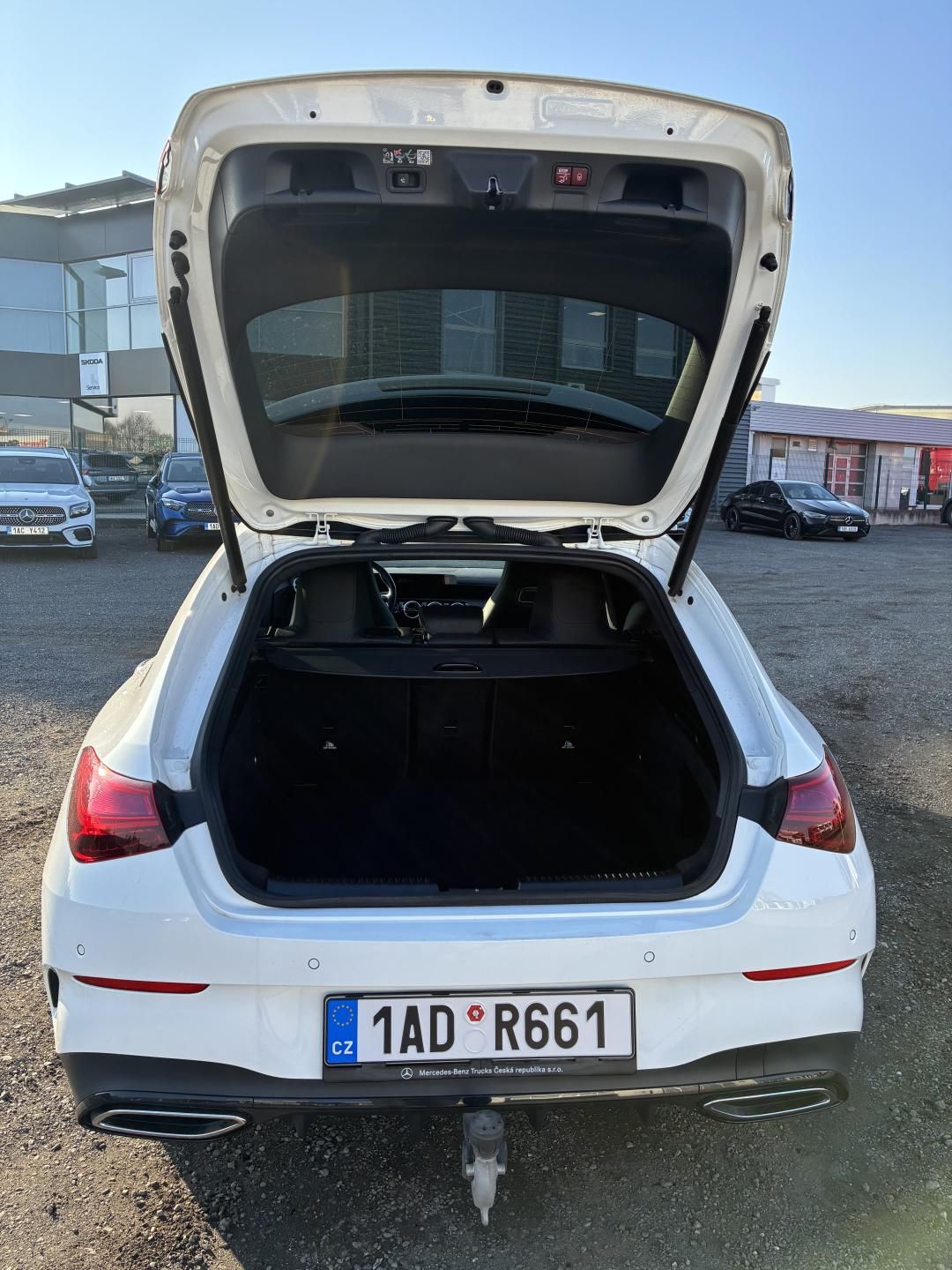 Mercedes-Benz CLA, 200d shooting brake - fotka 5