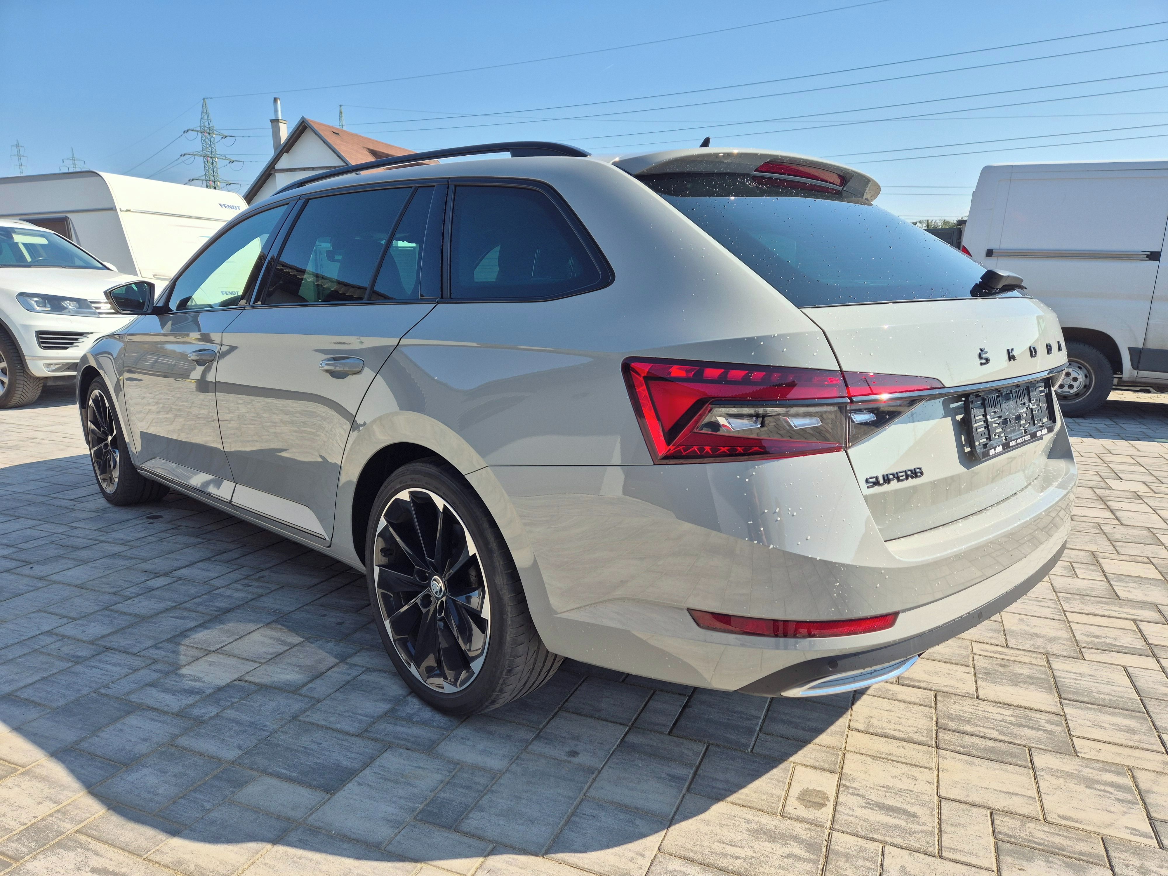 Škoda Superb, 2.0 TDi 110kw SPORTLINE ZÁRUKA - fotka 5