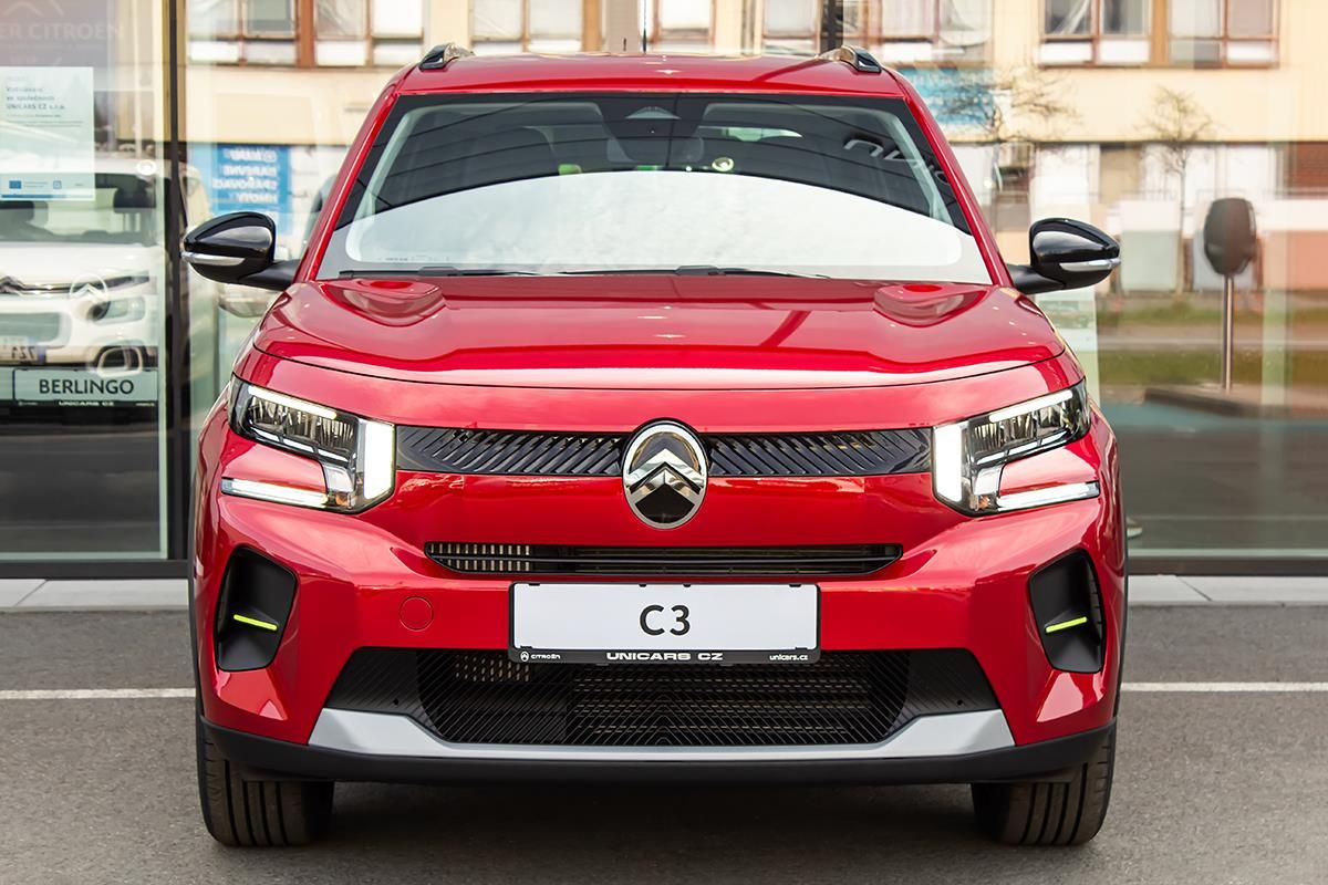Citroën C3, 1,2 PLUS Turbo 100k Manual - fotka 2