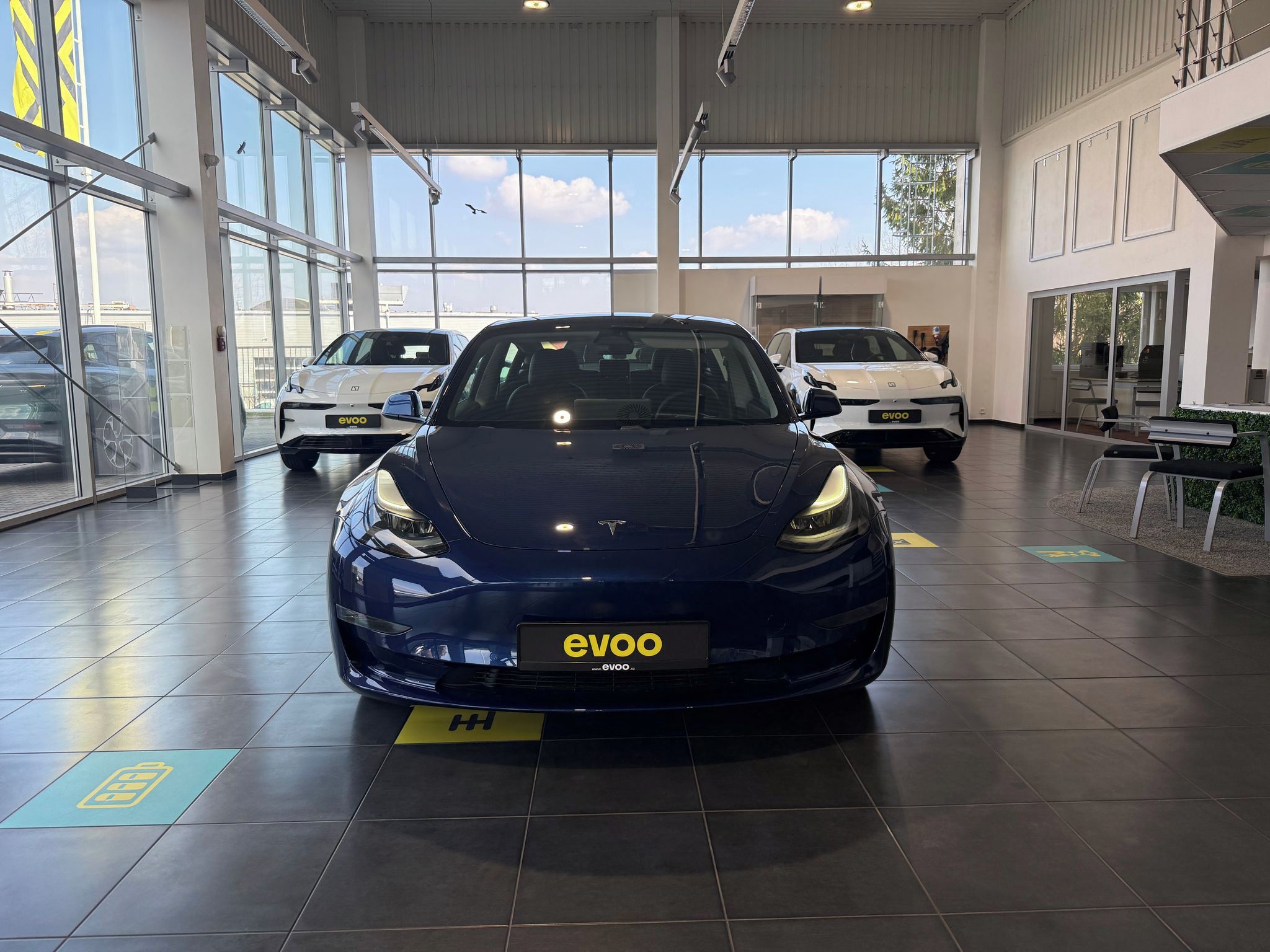 Tesla Model 3, LR/Tažné/Tepelné čerpadlo/18" - fotka 3